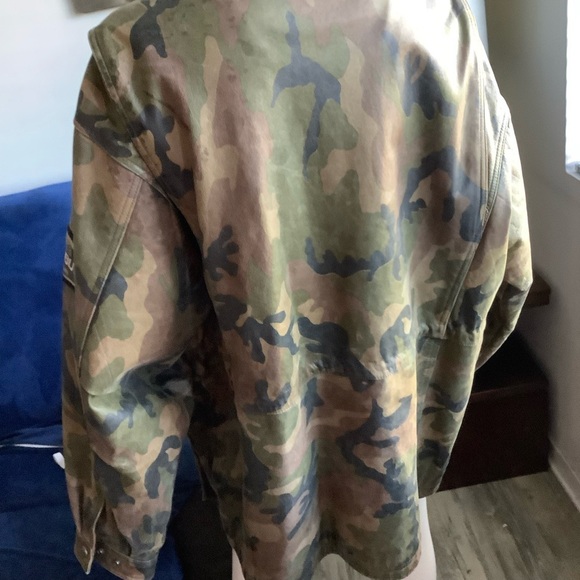 🔥FUBU Men's Camouflage Leather Jacket RARE FIND!!!!!!!! - Picture 10 of 13